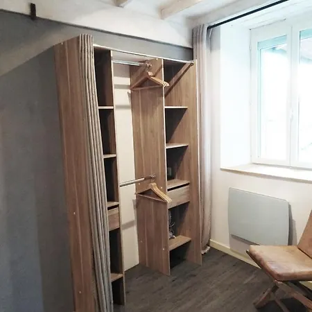 Wood Stone And Wine Бон