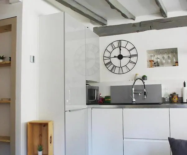 Wood Stone And Wine アパート ボーヌ